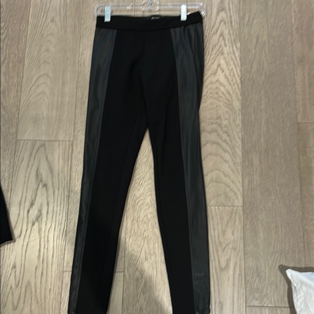 Black Women's Pants